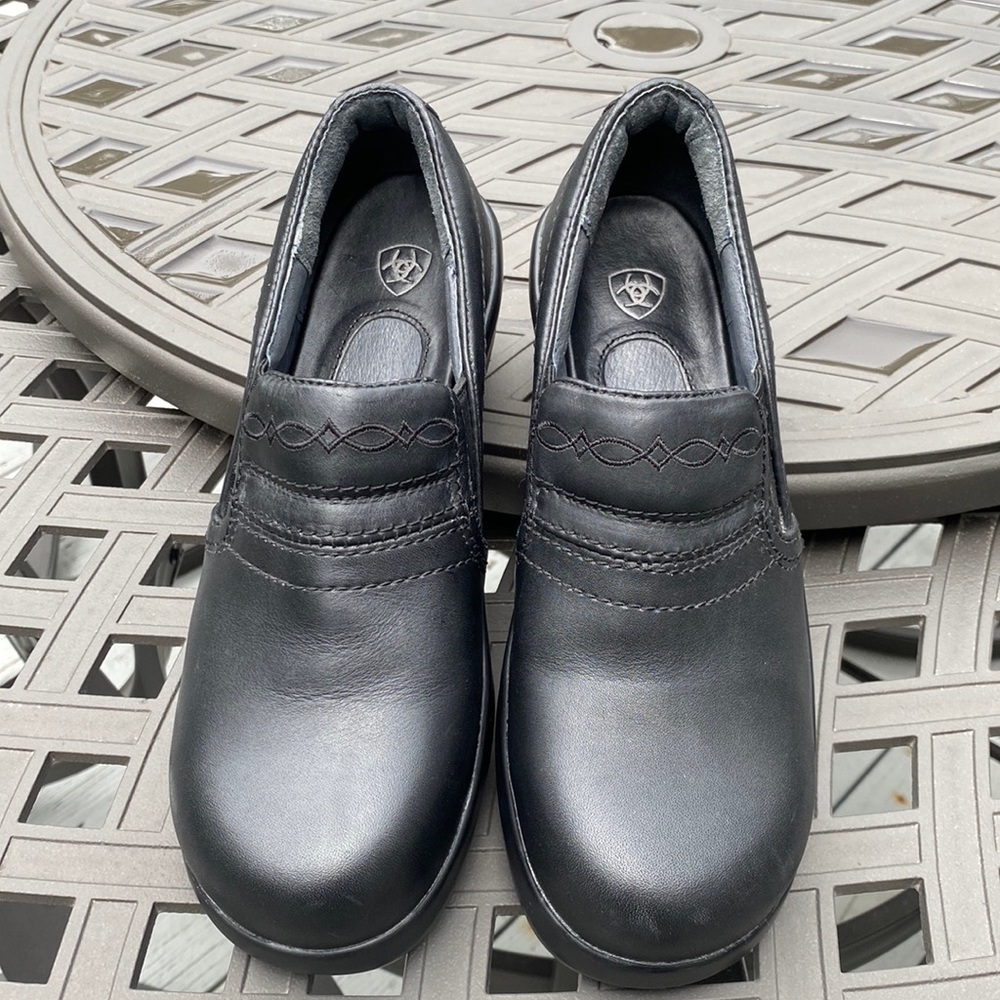 Ariat Composite Toe Clogs Slip Resistant. Brand New Never Worn. Make offer